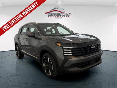 New 2025 Nissan Kicks SR w/ SR Premium Package