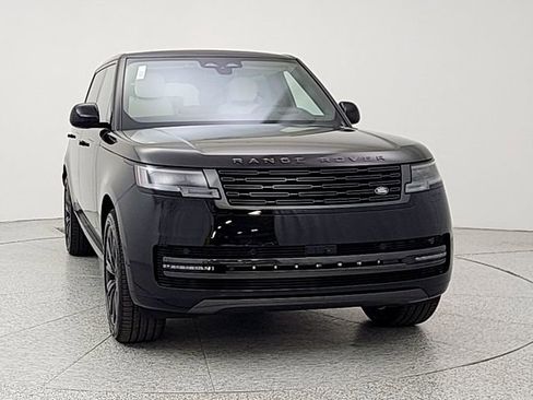 New 2026 Land Rover Range Rover Long Wheelbase SE AWD/4WD image 2