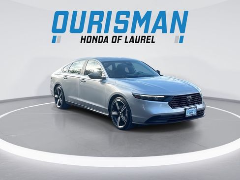 Used 2024 Honda Accord Sport image 2
