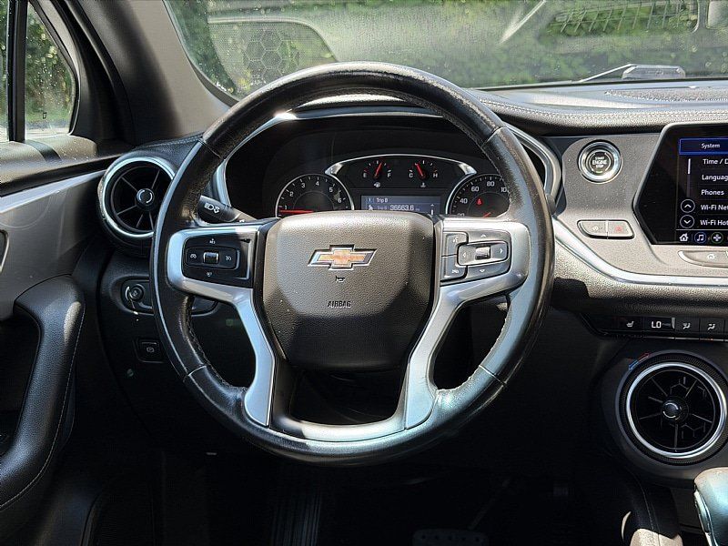 Used 2020 Chevrolet Blazer LT AWD/4WD image 12
