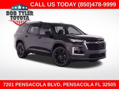 Used 2022 Chevrolet Traverse LS w/ Midnight/Sport Edition