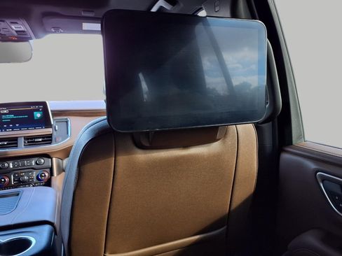 Used 2023 Chevrolet Tahoe High Country image 26