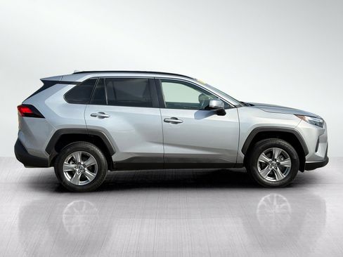 Used 2024 Toyota RAV4 XLE FWD image 6