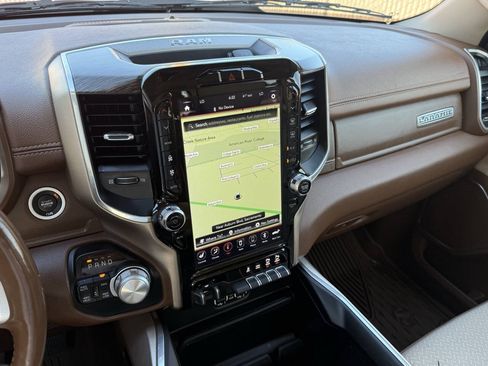 Used 2020 RAM 1500 Laramie AWD/4WD image 22