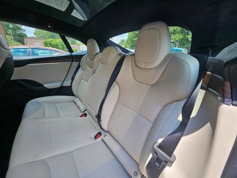 Used 2022 Tesla Model S AWD/4WD image 60