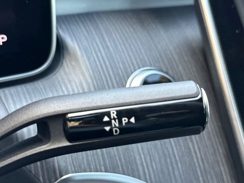 Certified 2025 Mercedes-Benz C 300 Sedan image 20