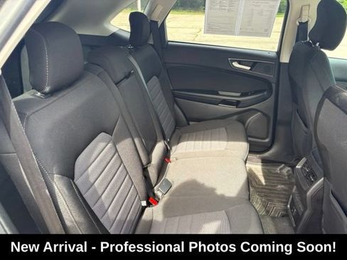 Used 2018 Ford Edge SE AWD/4WD image 21