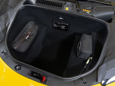 Used 2022 Ferrari 296 GTB image 9