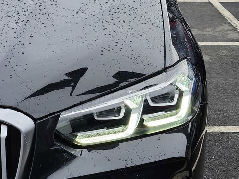 Certified 2023 BMW X3 xDrive30i w/ Premium Package image 9