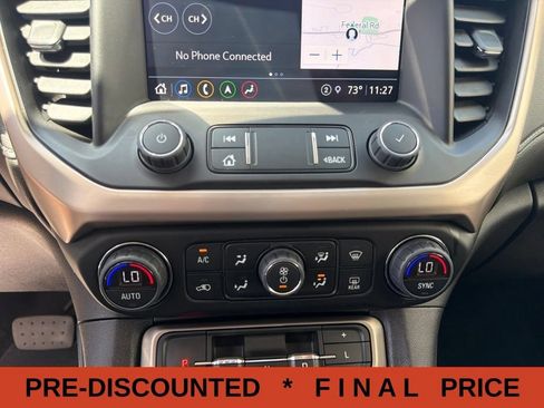 Used 2023 GMC Acadia Denali w/ Black Diamond Edition AWD/4WD image 44