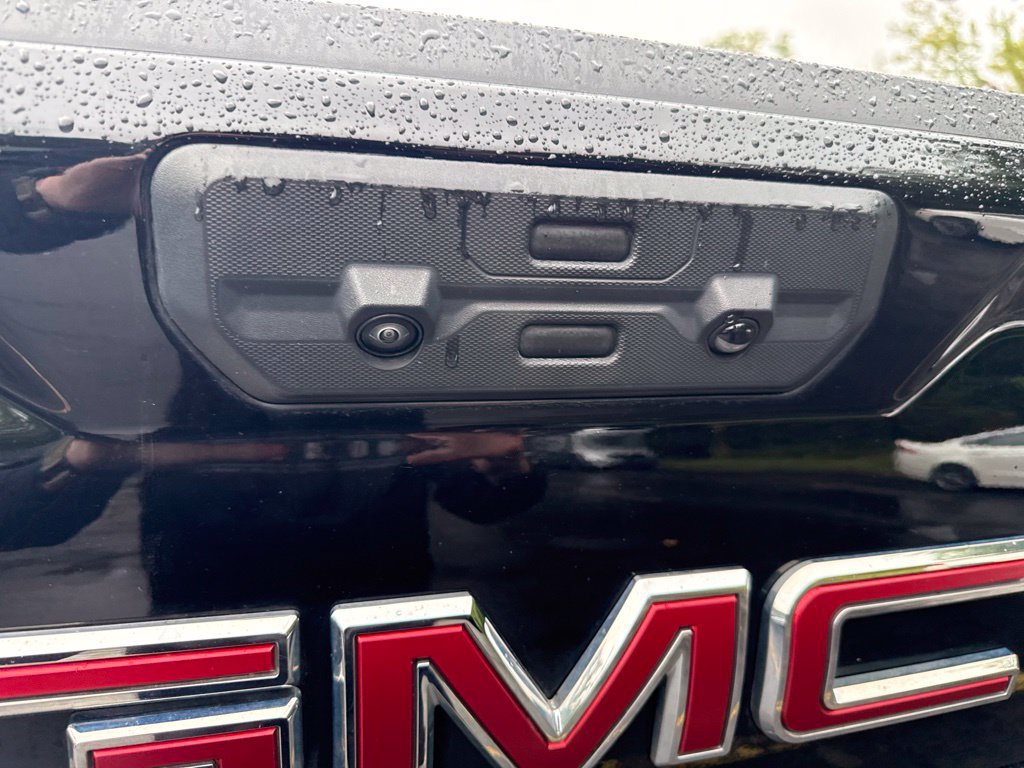 Used 2024 GMC Sierra 1500 AT4 w/ AT4 Preferred Package AWD/4WD image 15