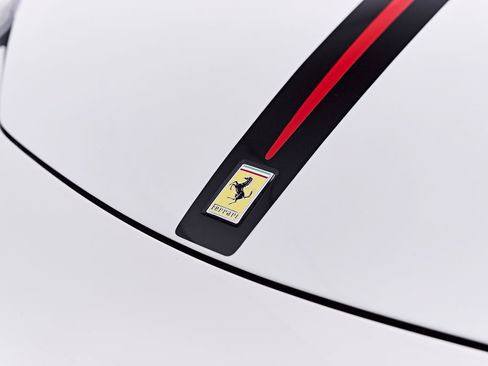 Used 2014 Ferrari 458 Spider RWD image 36