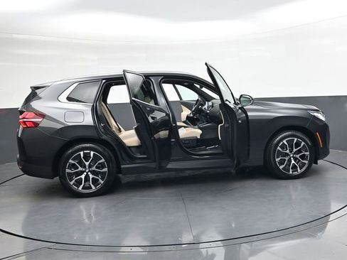 New 2026 BMW X3 xDrive30 w/ Premium Package image 28
