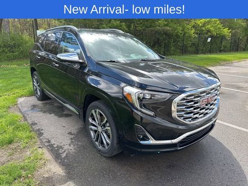 Used 2021 GMC Terrain Denali AWD/4WD image 4