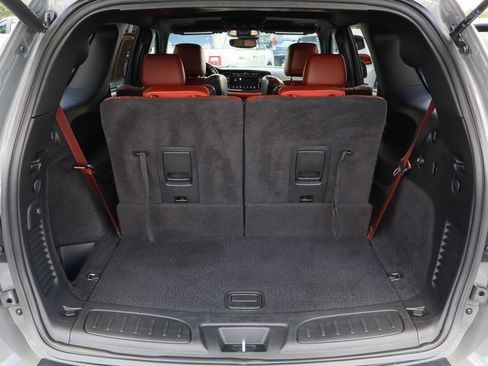 Used 2023 Dodge Durango SRT AWD/4WD image 23