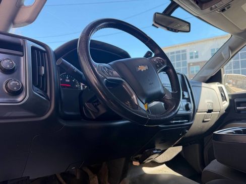 Used 2018 Chevrolet Silverado 3500 LT image 10