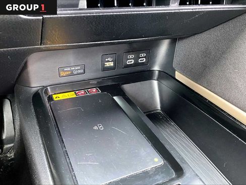Used 2025 Toyota Camry LE FWD image 34