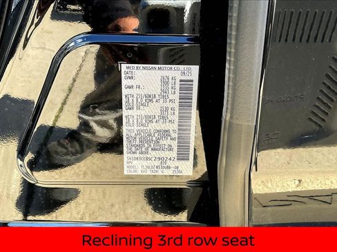 New 2025 Nissan Pathfinder SL image 12