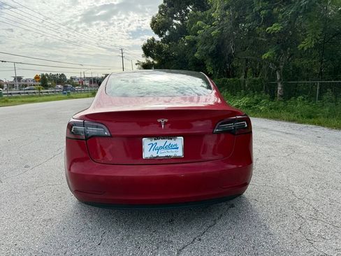 Used 2021 Tesla Model 3 Standard Range Plus RWD image 12