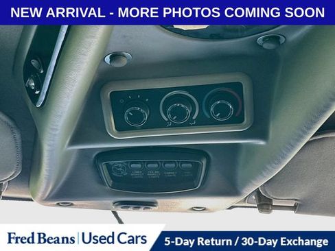 Used 2018 Chevrolet Express 2500 w/ Enhanced Convenience Package RWD image 32
