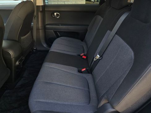 Used 2024 Hyundai Ioniq 5 SE image 12