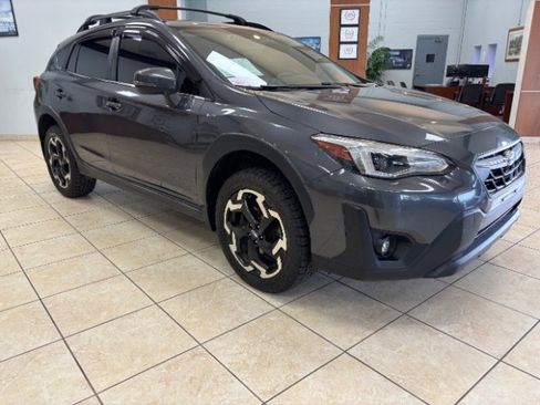 Used 2021 Subaru Crosstrek 2.5i Limited w/ Moonroof Package 2 AWD/4WD image 1