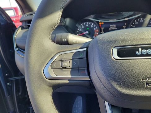 New 2026 Jeep Compass Limited AWD/4WD image 24