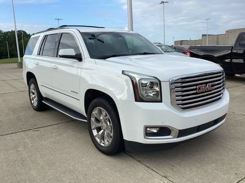 Used 2019 GMC Yukon SLT w/ Premium Edition AWD/4WD image 10