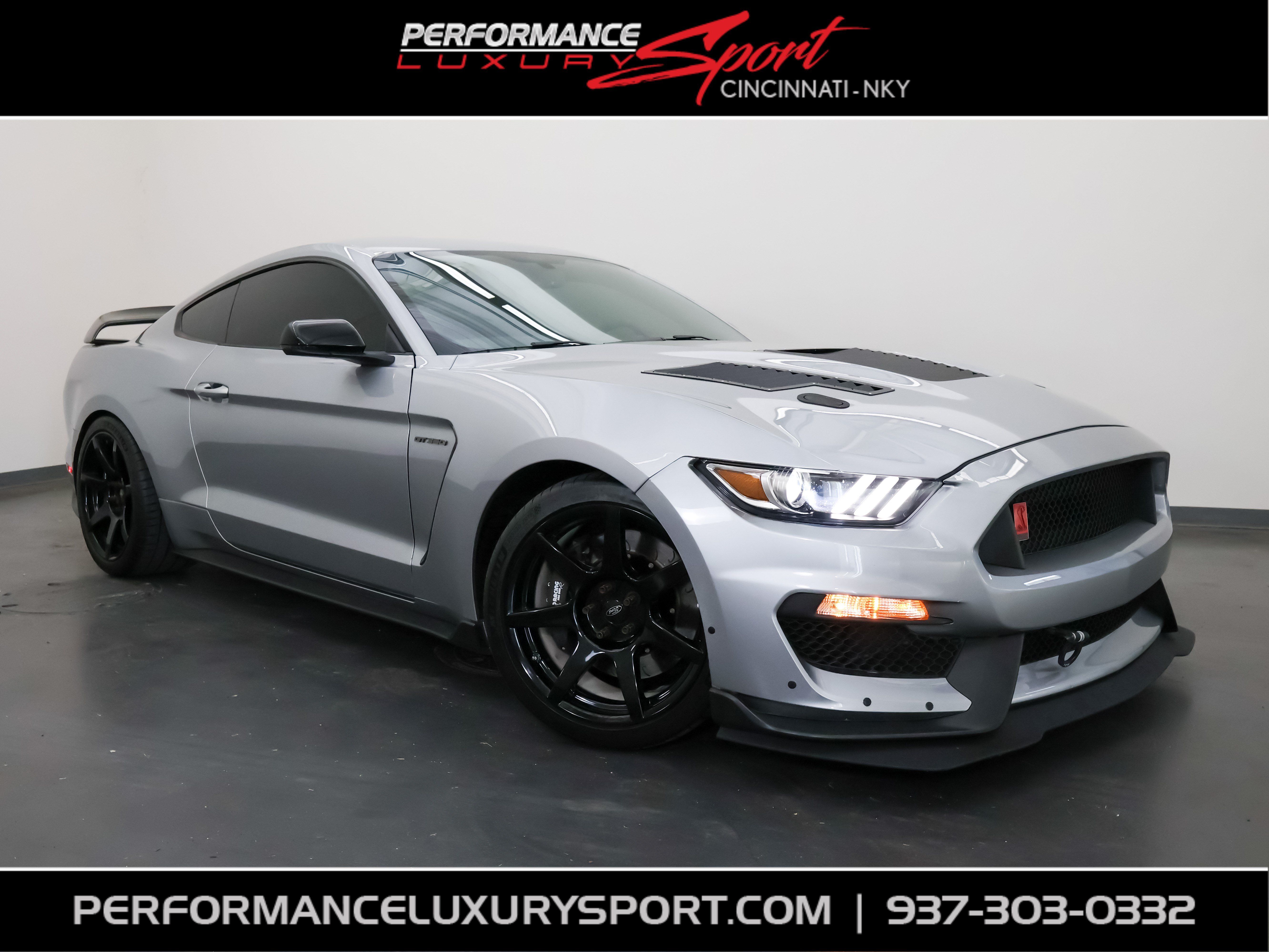 Used 2020 Ford Mustang Shelby GT350R w/ GT350R Equipment Group 920A RWD image 1