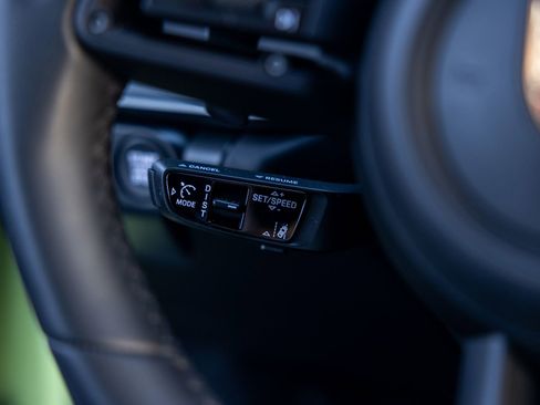 Certified 2025 Porsche 911 Carrera image 43