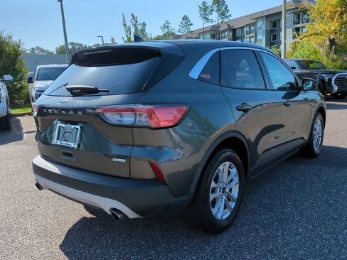 Used 2020 Ford Escape SE FWD image 6