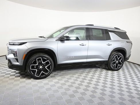 New 2026 Chevrolet Traverse High Country AWD/4WD image 2
