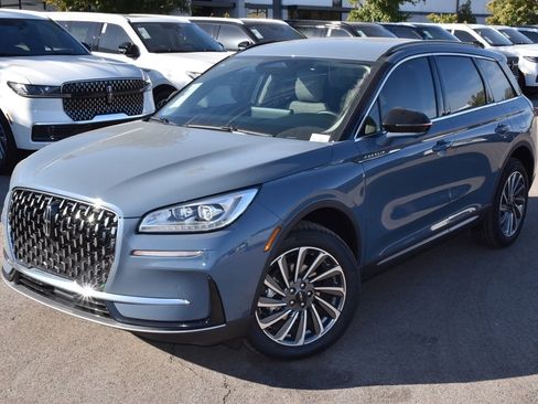 New 2026 Lincoln Corsair Reserve image 12