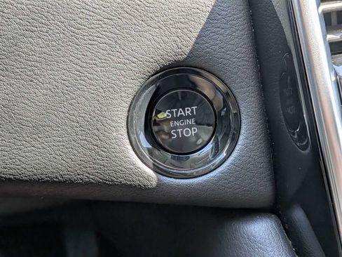 Used 2025 Nissan Armada SV RWD image 27