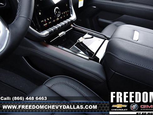 New 2026 GMC Yukon XL Denali w/ Sun & Power Step Package image 35