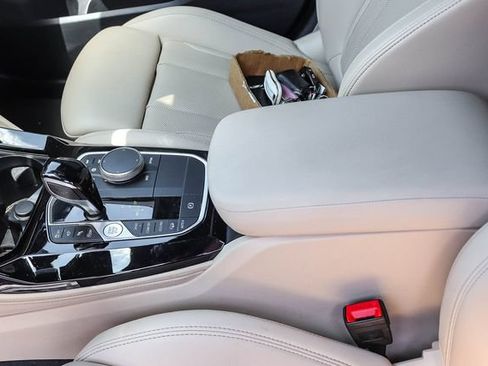 Used 2022 BMW X4 xDrive30i w/ M Sport Package 2 AWD/4WD image 15