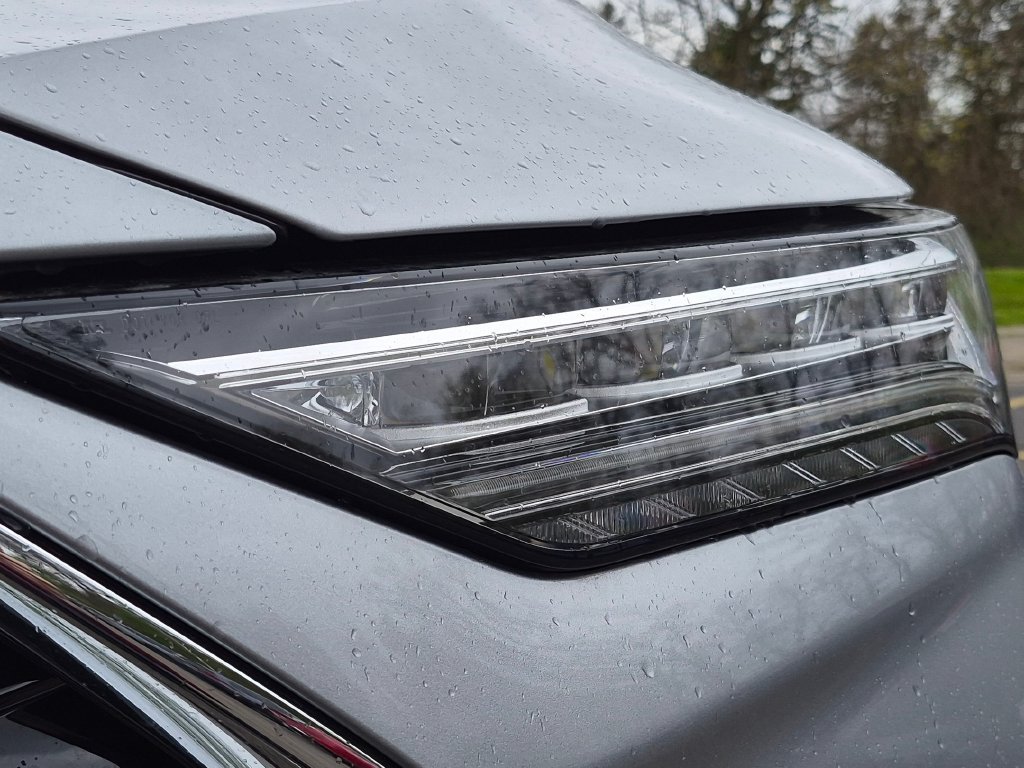 Used 2026 Acura MDX w/ Technology Package AWD/4WD image 9