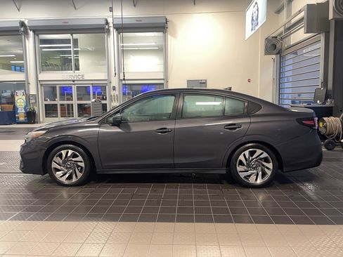 Used 2024 Subaru Legacy Limited image 4