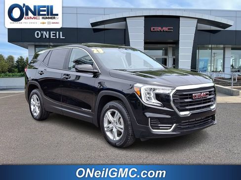 Certified 2023 GMC Terrain SLE AWD/4WD image 1