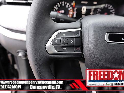 New 2026 Jeep Compass Latitude image 24