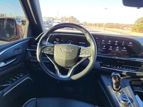 Used 2023 Cadillac Escalade Sport image 15