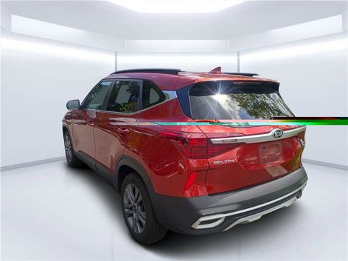 Used 2021 Kia Seltos S AWD/4WD image 4