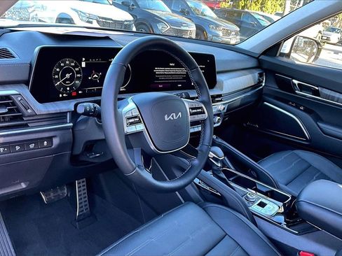 Certified 2023 Kia Telluride SX Prestige image 9
