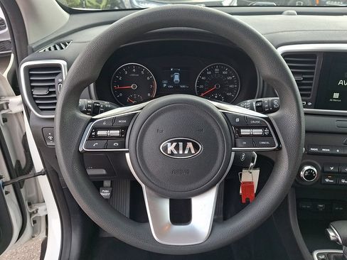 Used 2021 Kia Sportage LX AWD/4WD image 19