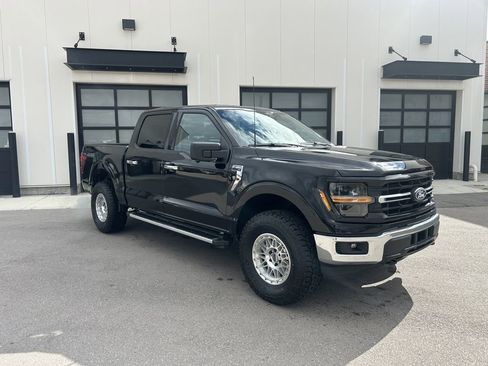 Used 2024 Ford F150 XLT w/ Tow/Haul Package image 3