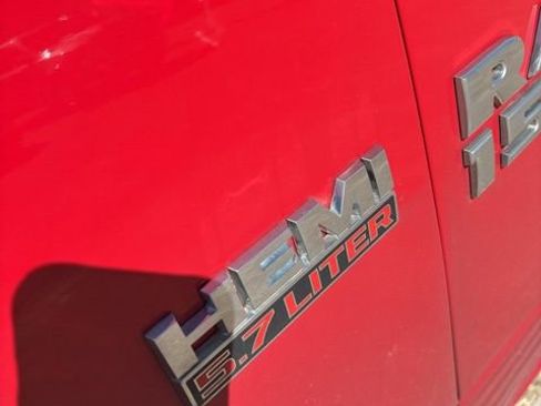 Used 2017 RAM 1500 Express image 9