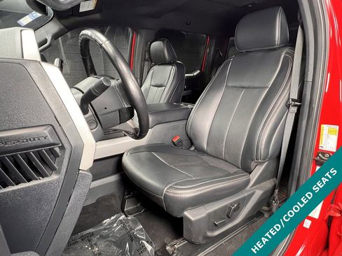 Used 2022 Ford F350 Lariat w/ Lariat Ultimate Package image 3