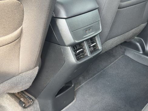 Certified 2025 Chevrolet Equinox LT AWD/4WD image 29