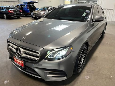 Used 2018 Mercedes-Benz E 300 image 7