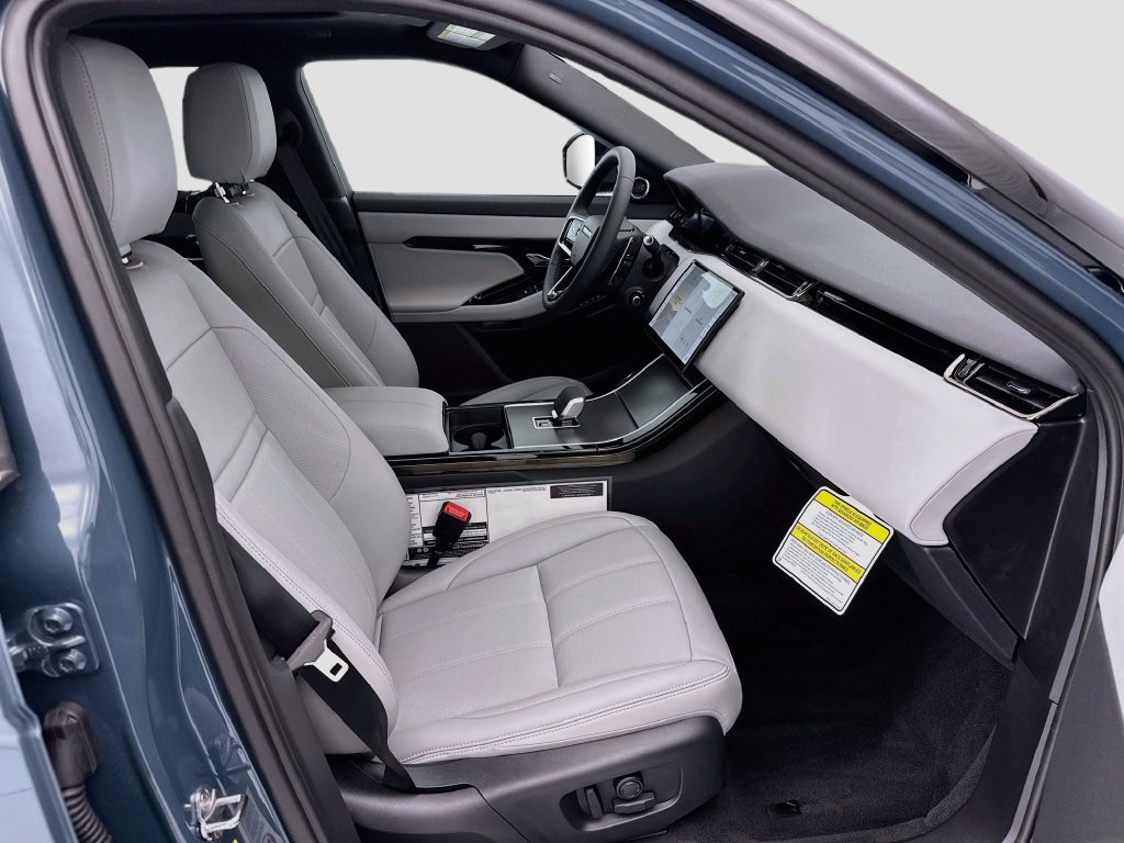 New 2026 Land Rover Range Rover Evoque S AWD/4WD image 19